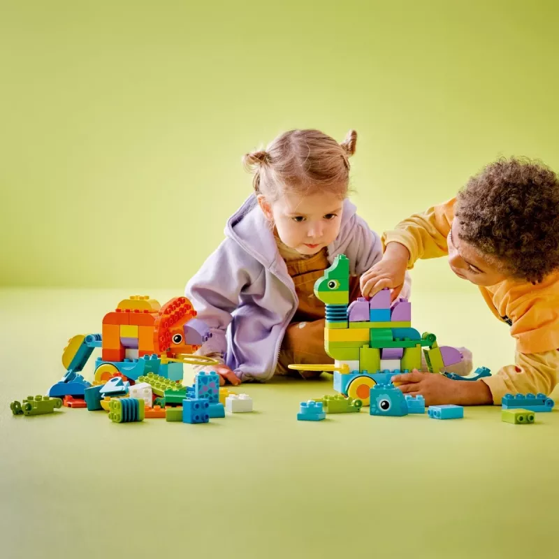 Construction toy LEGO DUPLO 10451 Dinosaurs on Wheels 3-in-1 set, 108 pieces, age 3+, height 220 mm