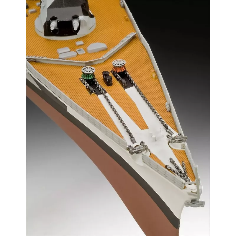 Plastic model ship REVELL Tirpitz 1:350 scale