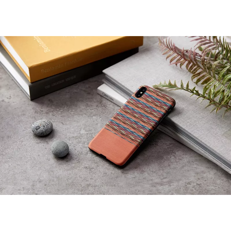 Phone case man and wood for iPhone X/XS — brown check with black accents