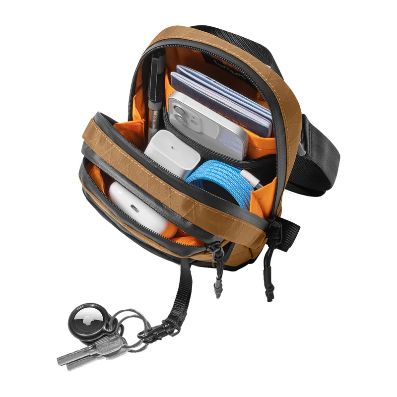 Travel bag Tomtoc Aviator-T37 with shoulder strap, X-Pac fabric, brown