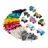 LEGO Classic Creative Vehicles Colourful Model Cars Kit Featuring a Police Car Toy & 11023 Classic Green Baseplate Square 32x32 Stud Building Grass