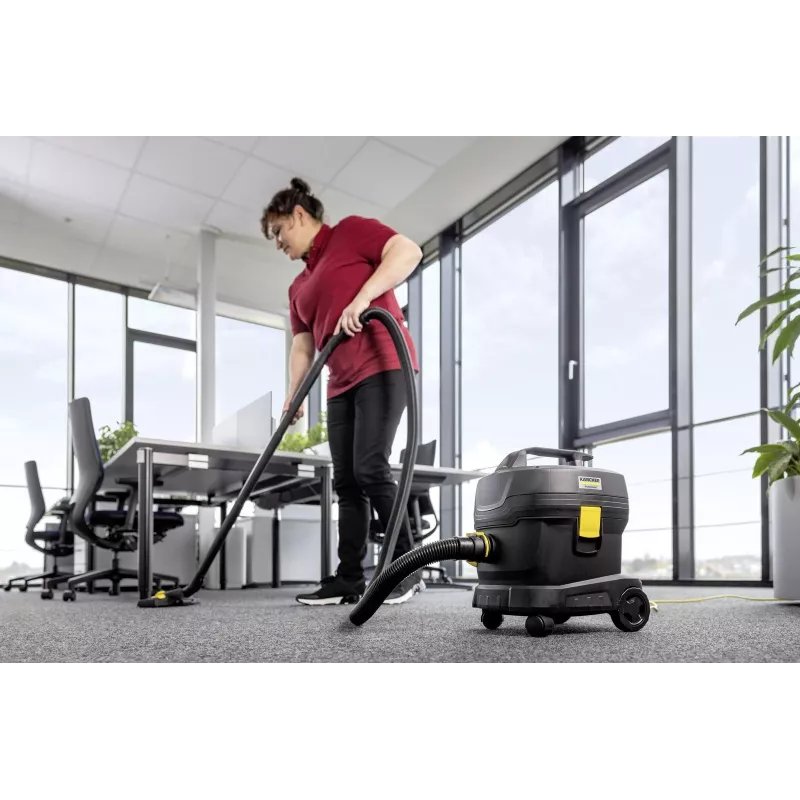 Vacuum Cleaner | KARCHER | Input power 850 W | Dust capacity 11 L | Drum vacuum | Cleaning type Dry | Dust container Dust bag | Colour Black | 1.527-222.0