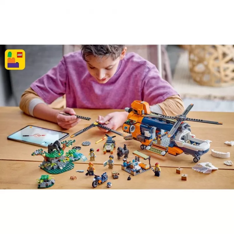 LEGO City 60437 Jungle explorer helicopter in base camp