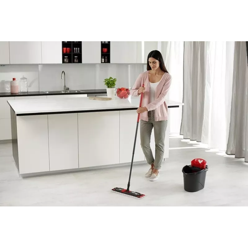 VILEDA mop Ultramax XL Box — washable microfiber 360° rotating head, foldable, for hard floors