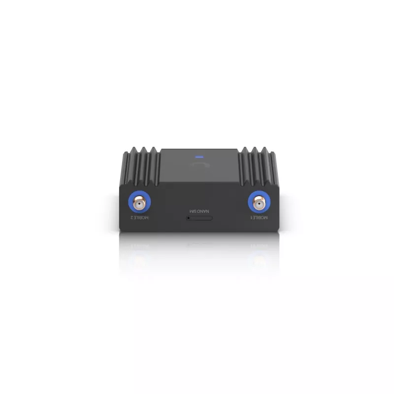 Cellular network router Ubiquiti UMR-Ultra — 4G LTE, NanoSIM, 2.4 GHz Wi‑Fi (802.11g), 2x RJ‑45, 3 external SMA antennas, 5–30 V DC