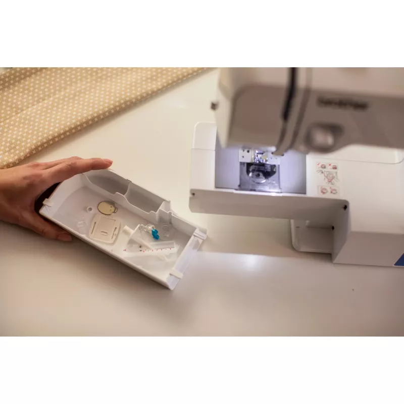 Brother RL417 sewing machine Electric