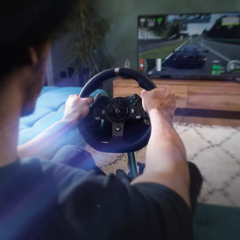Logitech G920 Driving Force Racing Wheel for Xbox One and PC (941-000124)
