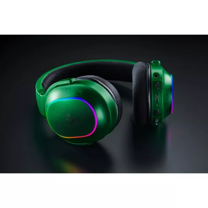Razer Barracuda X Chroma Headset Wireless headband Gaming Bluetooth Green