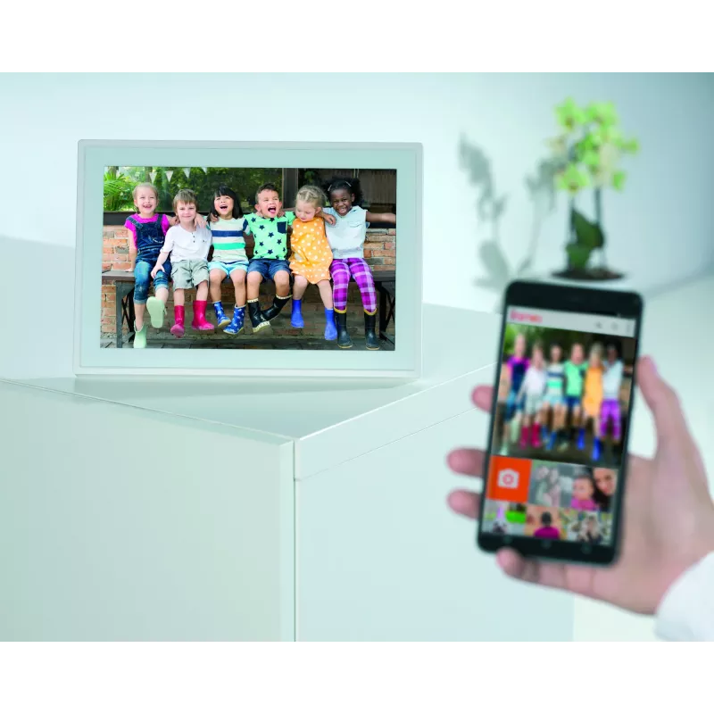 Denver PFF-1515W digital photo frame White 39.6 cm (15.6) Touchscreen Wi-Fi