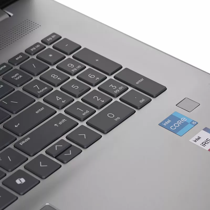HP 17-CN3068CL i5 1334U 17.3 FHD AG 8GB SSD512 BT BLKB FPR Win11 Silver (REPACK) 2Y