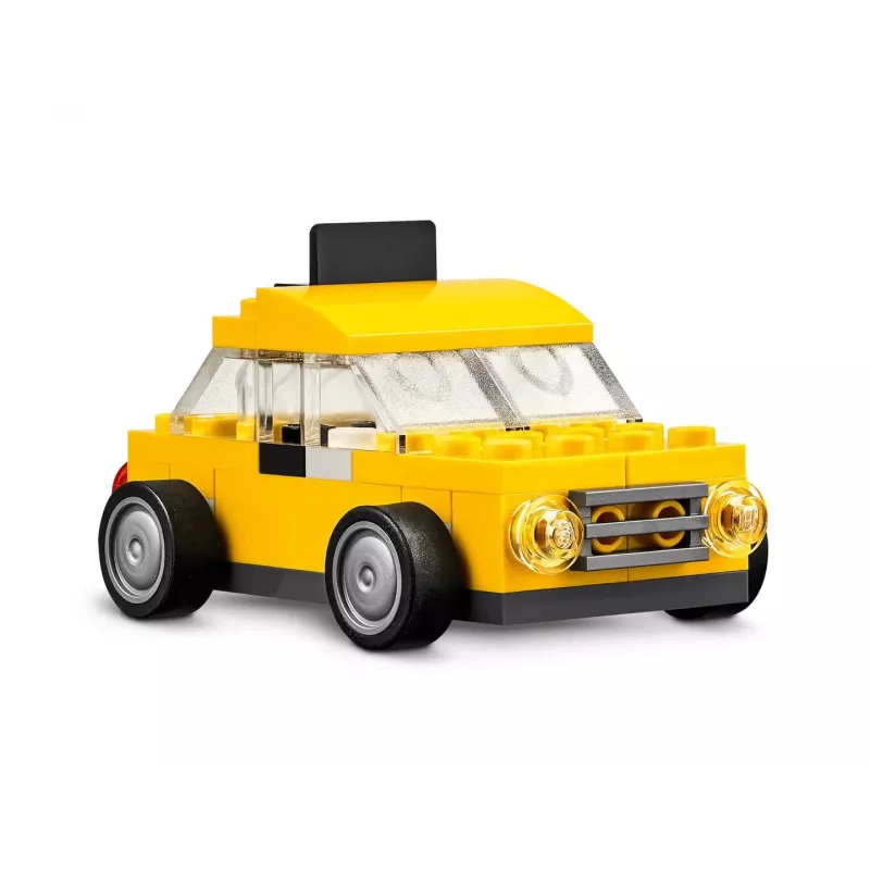 LEGO Classic Creative Vehicles Colourful Model Cars Kit Featuring a Police Car Toy & 11023 Classic Green Baseplate Square 32x32 Stud Building Grass