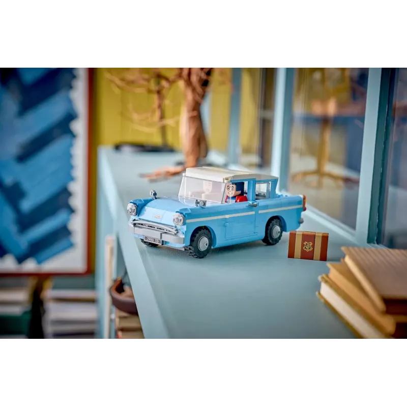 LEGO HARRY POTTER 76470 Enchanted Flying Ford Anglia