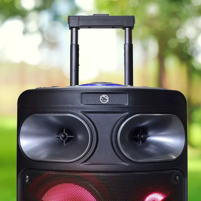Portable Bluetooth karaoke speaker MANTA SPK0803B140 140W, battery-powered, MIC/USB/microSD, FM, equalizer, wheels