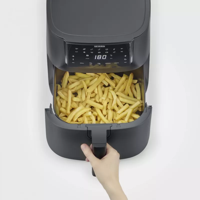Air fryer SEVERIN FR 2462 1400W 3.5L countertop fryer with temperature control