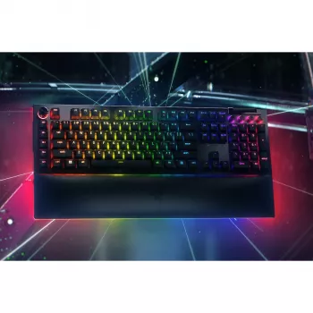 Razer BlackWidow V4 Pro Keyboard Gaming USB QWERTZ German Black