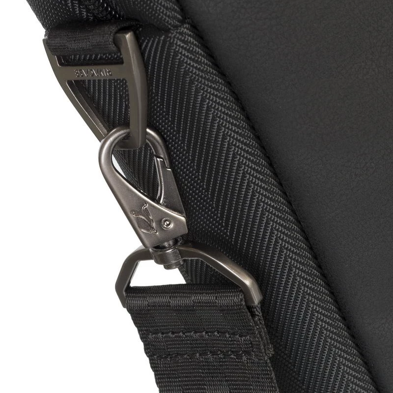 Briefcase Rivacase 8135 39.6 cm (15.6 inch) Black