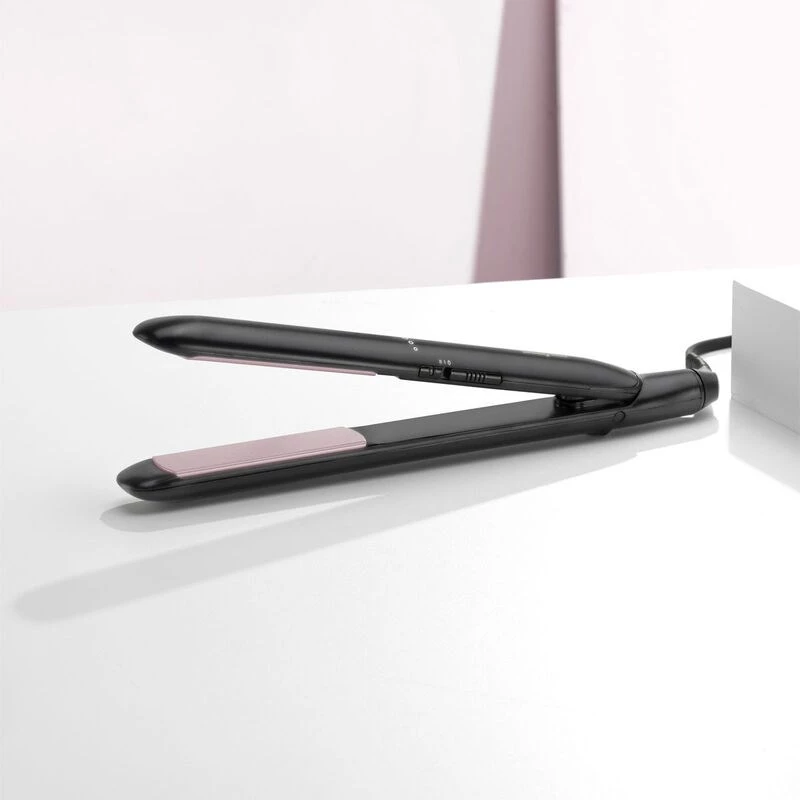 BaByliss Smooth Ceramic 230 ST241E hair straightener, black