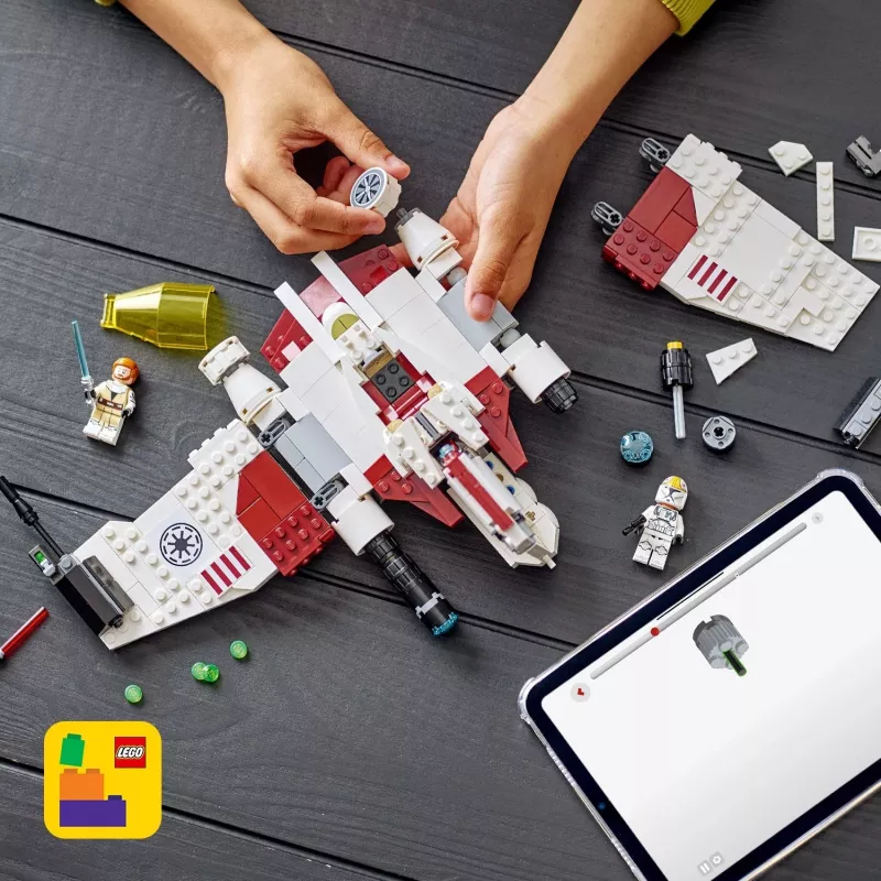LEGO Star Wars V-19 Torrent Fighter 75432 building set — 567 pcs, 3 minifigures, display and play model