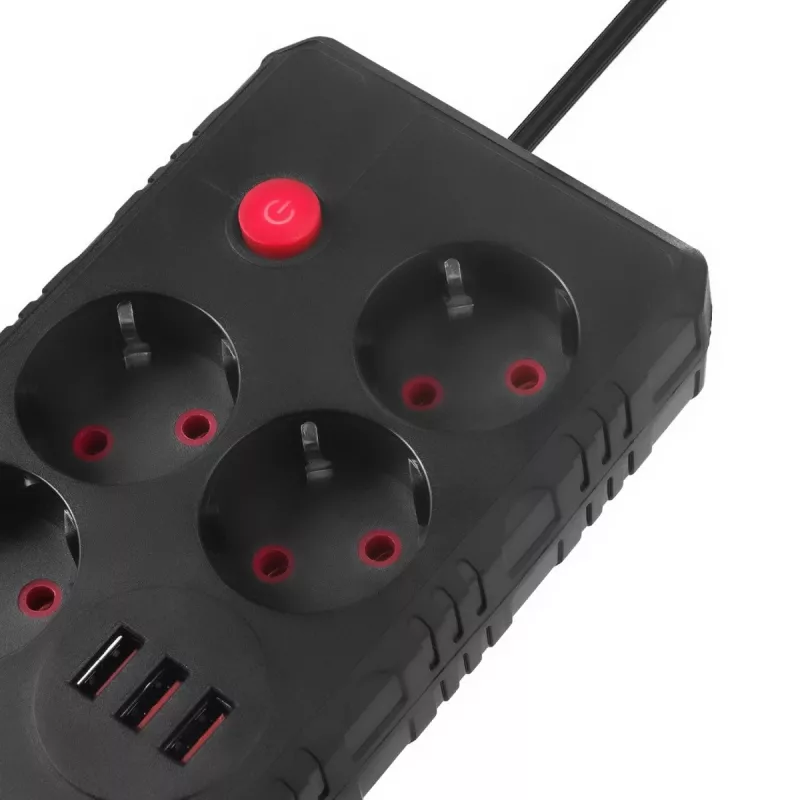 Power strip MACLEAN MCE393 B — 4 sockets, 3×USB, 110–240V, 2500W, 3 m cable, black