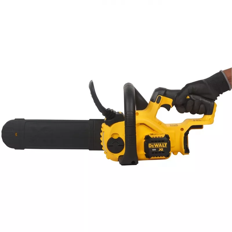 Chainsaw DeWALT DCM565N-XJ — cordless battery-powered, 30 cm bar, 5 Ah battery capacity, 0.14 L oil tank