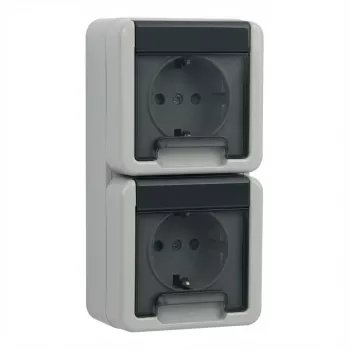 Socket outlet Schuko Gira 4780 30 — 250 V, 16 A, grey, plastic housing