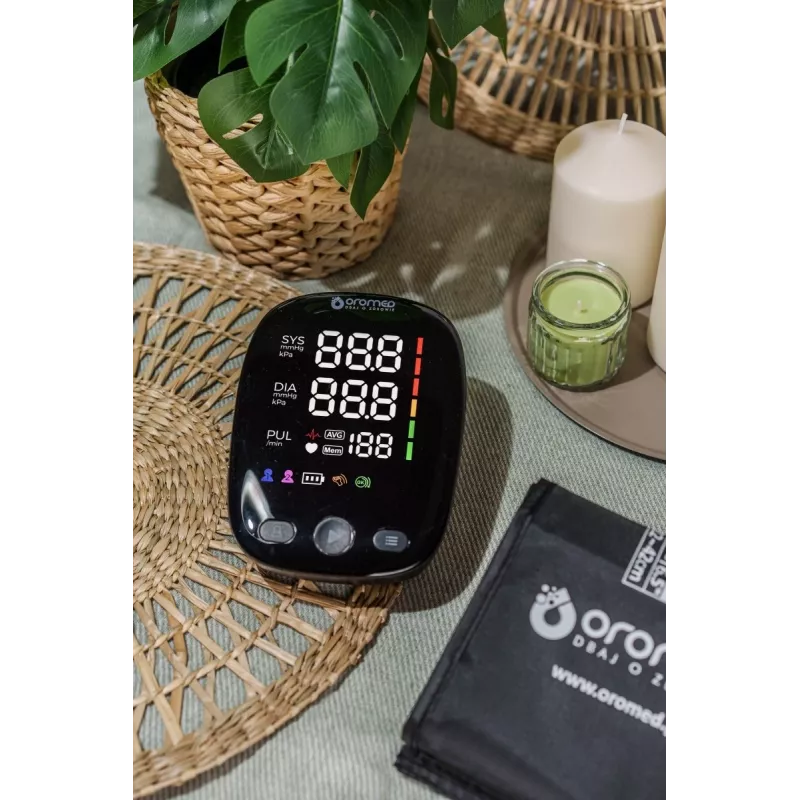 Blood pressure monitor ORO-N14COMFORT