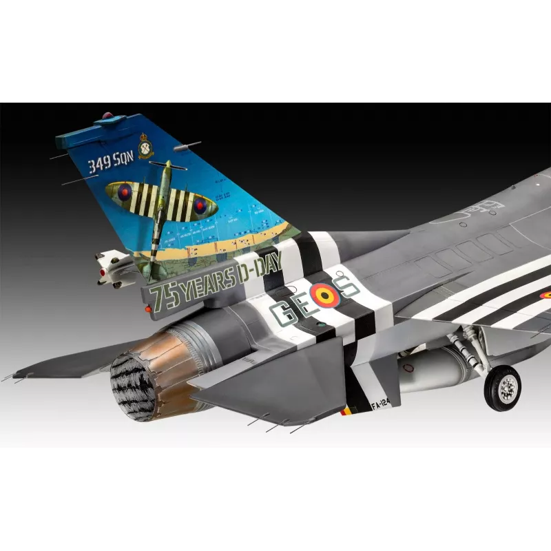 Plastic model airplane REVELL F-16 Falcon 50th Anniversary kit 1:32 scale