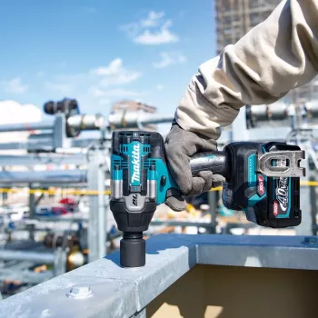 Makita TW008GZ Impact Wrench