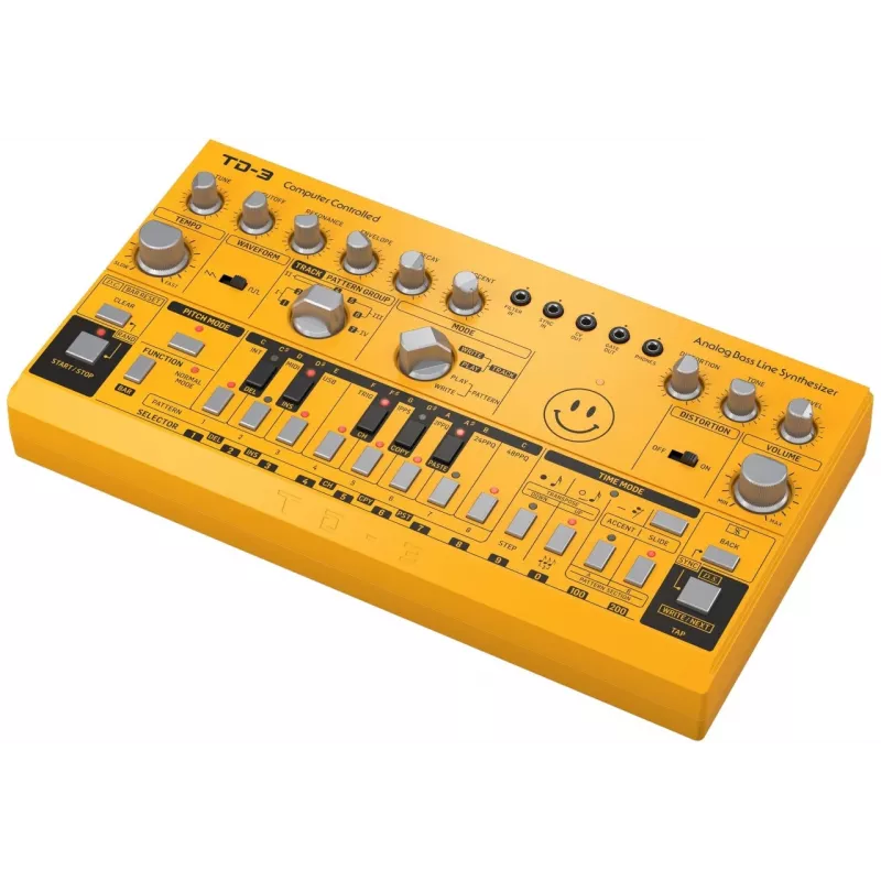 Behringer TD-3-AM - analogue bass line synthesiser