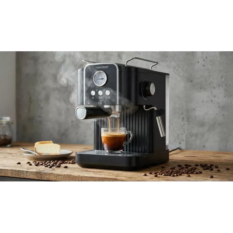 Espresso coffee machine ESPERANZA EKC010 — 1.8 L water tank, 850 W, 20 bar, built-in milk frother