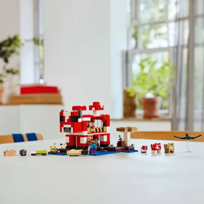 LEGO MINECRAFT 21270 The Mooshroom House