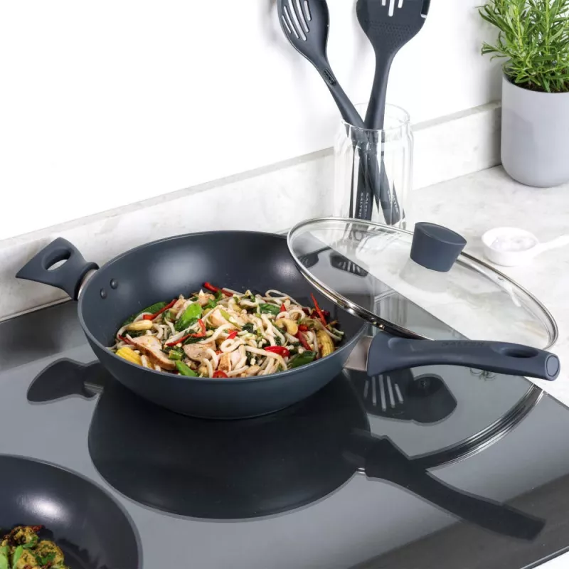 Wok pan Salter BW12267EU7 28 cm non-stick, induction compatible