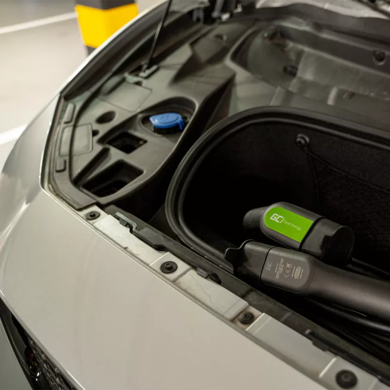 Electric vehicle charging cable Green Cell EV13 Black Type 2 5m