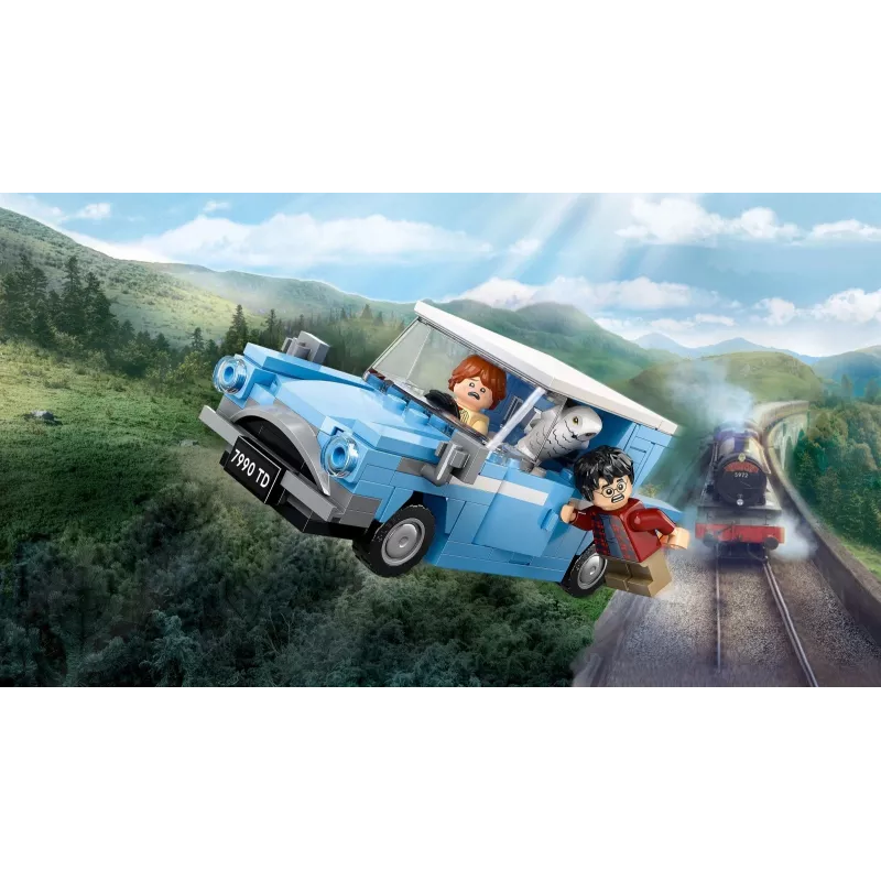 LEGO Harry Potter Flying Ford Anglia Car Toy for 7 Plus Year Old Kids Boys & Girls Buildable Model with Ron Weasley Character Minifigure and Hedwig