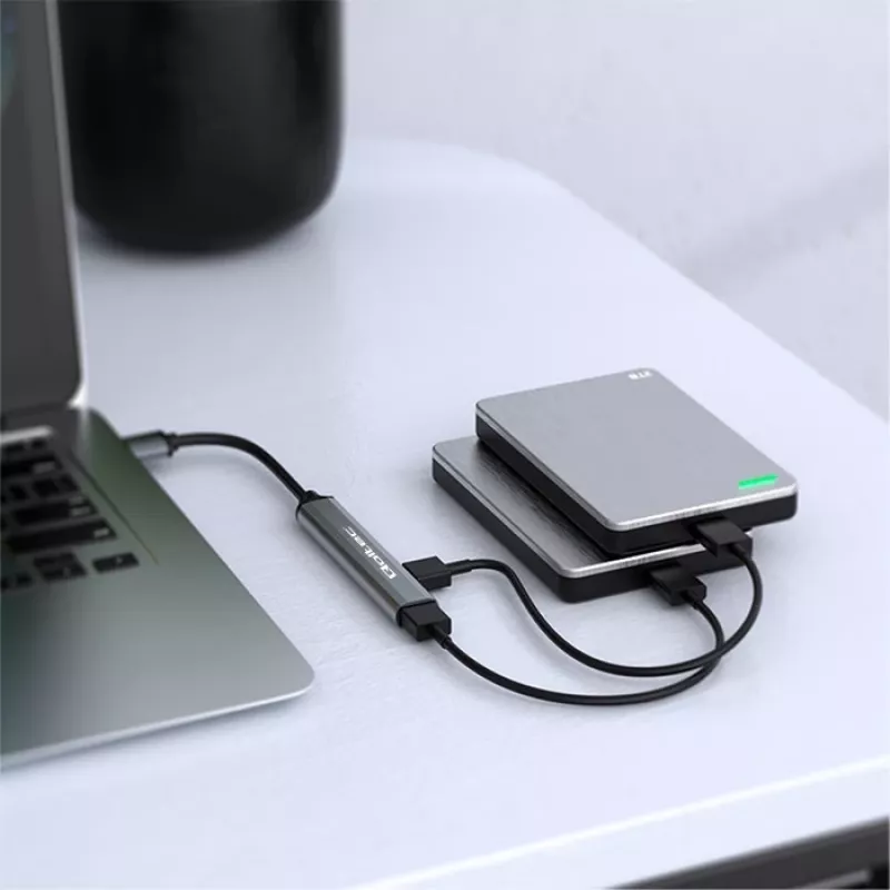 USB hub QOLTEC 53793 — USB 3.0 input, 3× USB 2.0 ports