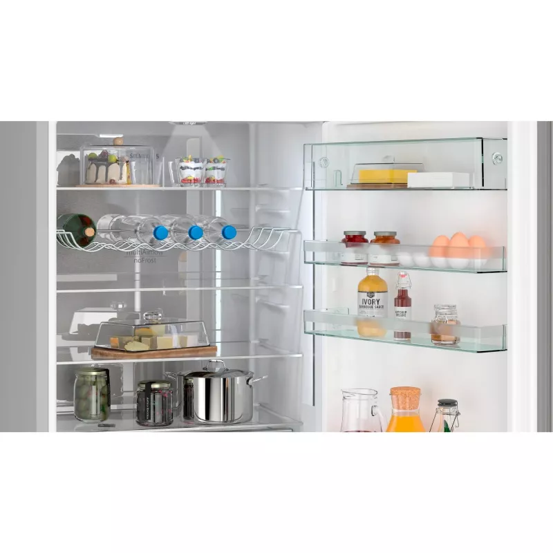 Siemens iQ500 KG49NAIBT fridge-freezer Freestanding 440 L Stainless steel