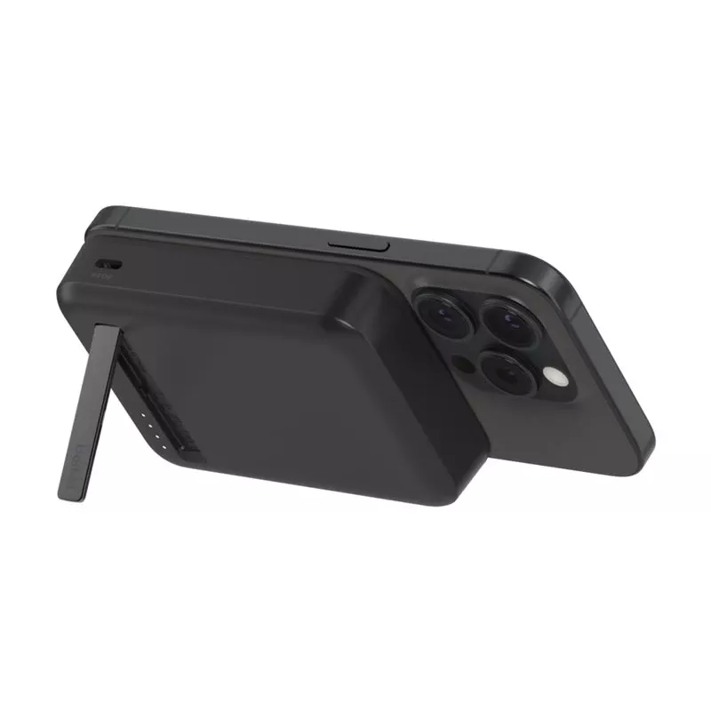 Belkin BoostCharge Pro Wireless charging Black