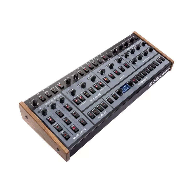 Oberheim OB-X8 Desktop Polyphonic Analogue Synthesizer