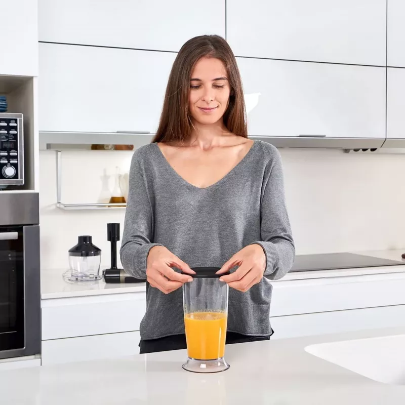 Immersion blender Black & Decker BXHBA1500E — 1500 W hand blender with stainless steel shaft, 20 speeds, chopper, whisk, pulse