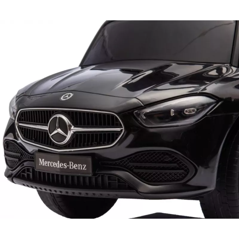 Vehicle Mercedes C-Class S black