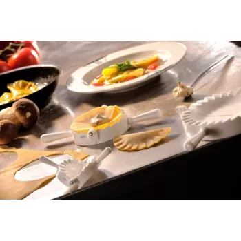 Karaca White 3 pc(s) Kitchen Utensils