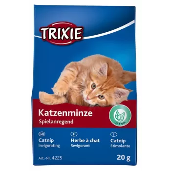Catnip treat Trixie 4225 — 20 g plant-based grass & vegetable delicacy for adult cats, cardboard package