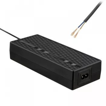 Indoor Charger Akyga AK-EV-09 Universal Black DC 54.6V 1m Cable