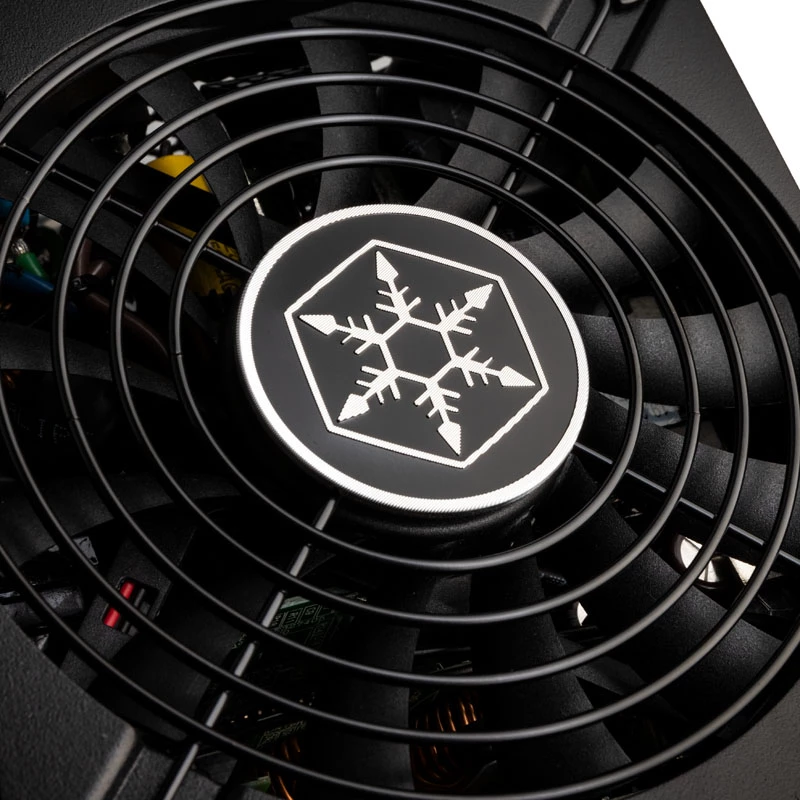 SilverStone SFX Series SX700-LPT - V1.1 - Power Supply (Internal) - ATX12V 2.4/ EPS12V / SFX-L - 80 PLUS Platinum - AC 120/230 V - 700 Watt - active PFC - Black