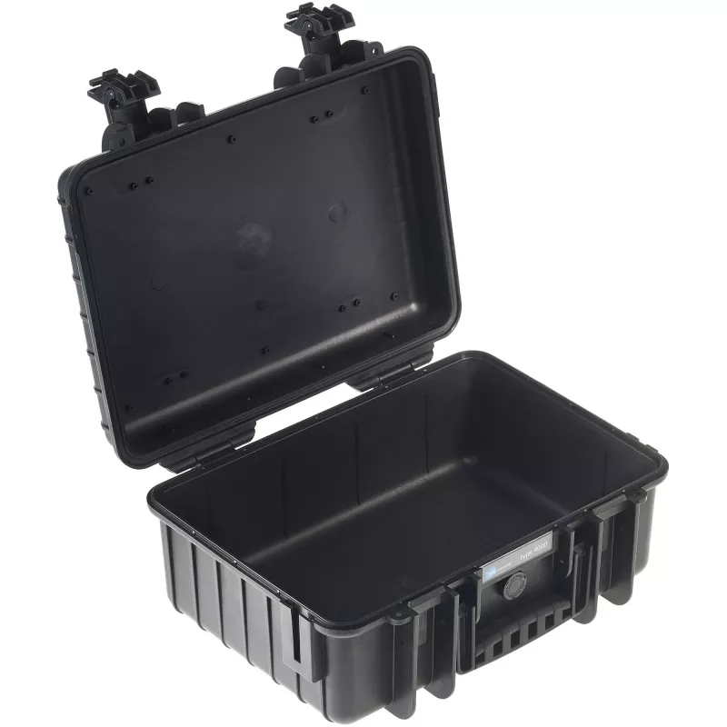 B&W Type 4000 black case with pre-cut foam insert