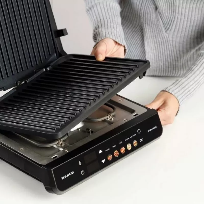 Electric 2-in-1 grill Taurus Asteria Digital — 2000 W, adjustable thermostat, non-stick, removable drip tray