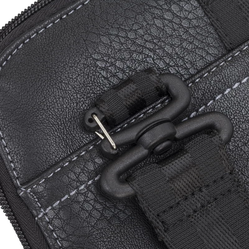 Sleeve case Rivacase 8920 33.8 cm (13.3 inch) Black