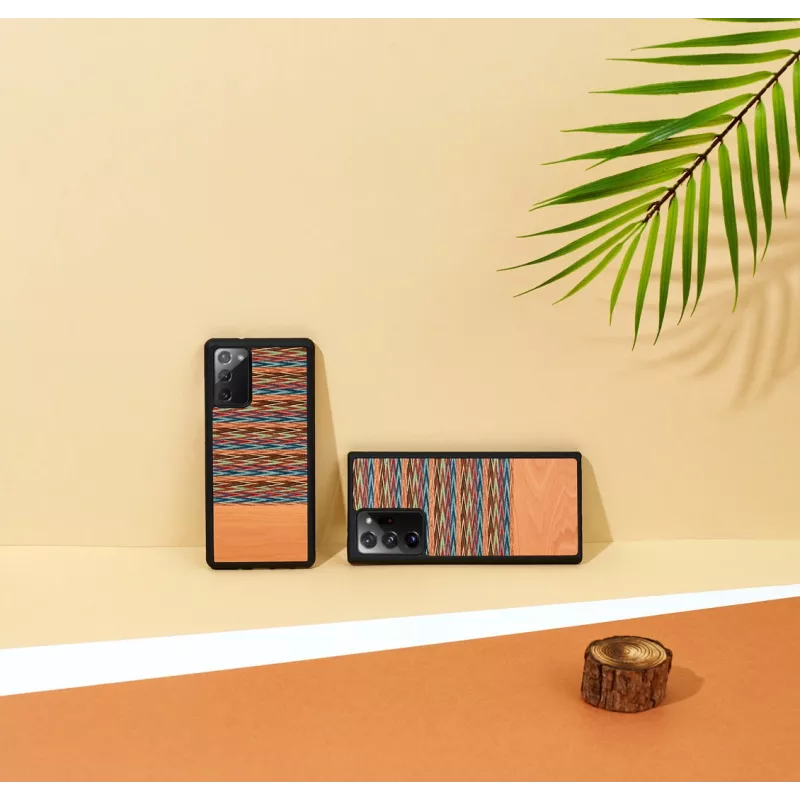 Smartphone case man and wood for Samsung Galaxy Note 20 — brown check, black interior