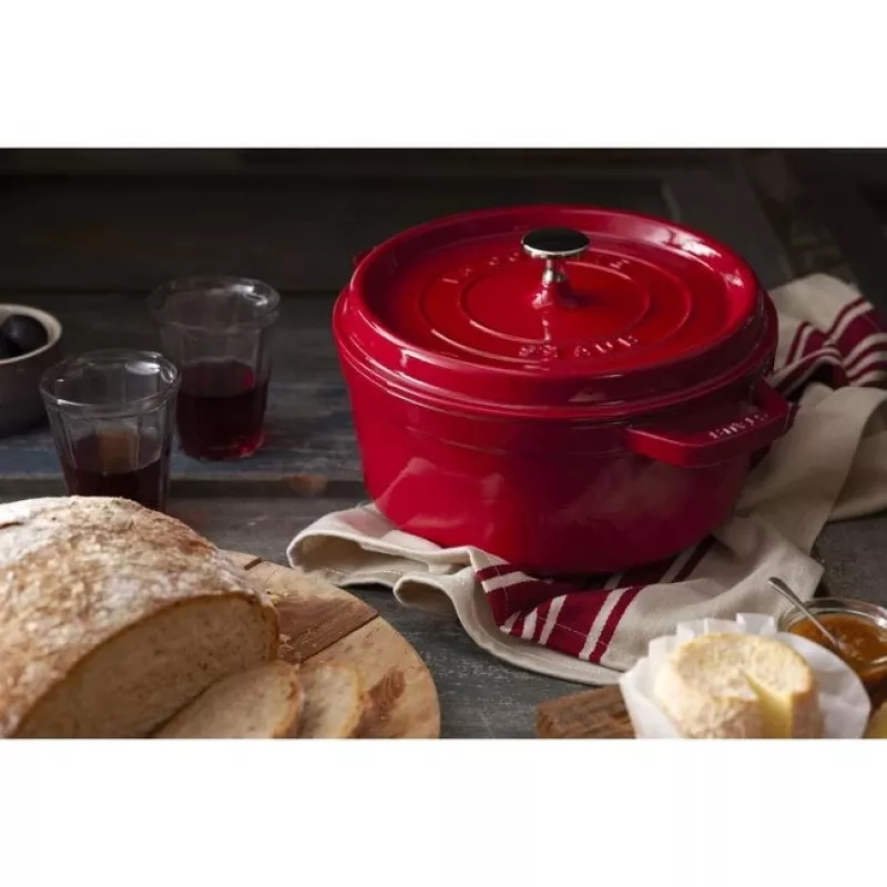 Single pan Staub Cocotte 24 cm Cherry