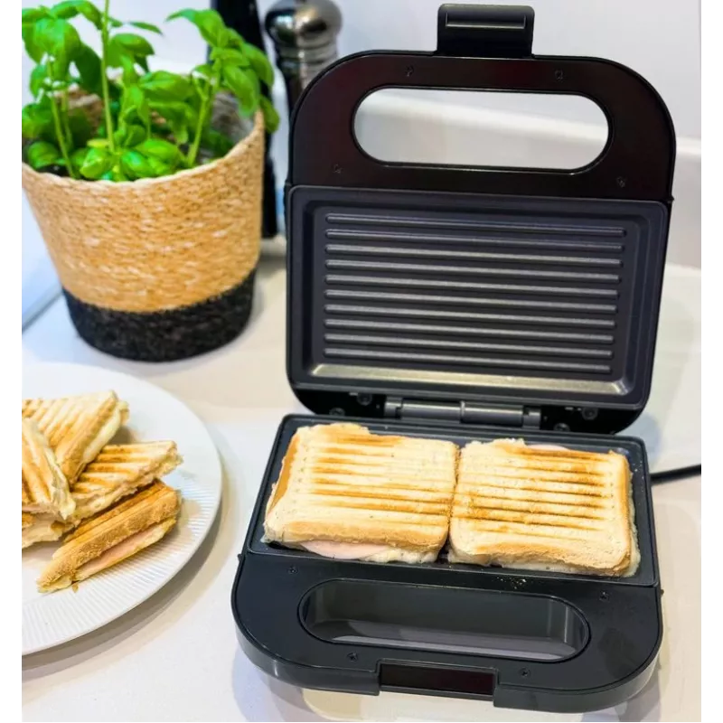Toaster BLAUPUNKT SMS501 — sandwich maker/grill, 750 W, non-stick plates, compact black
